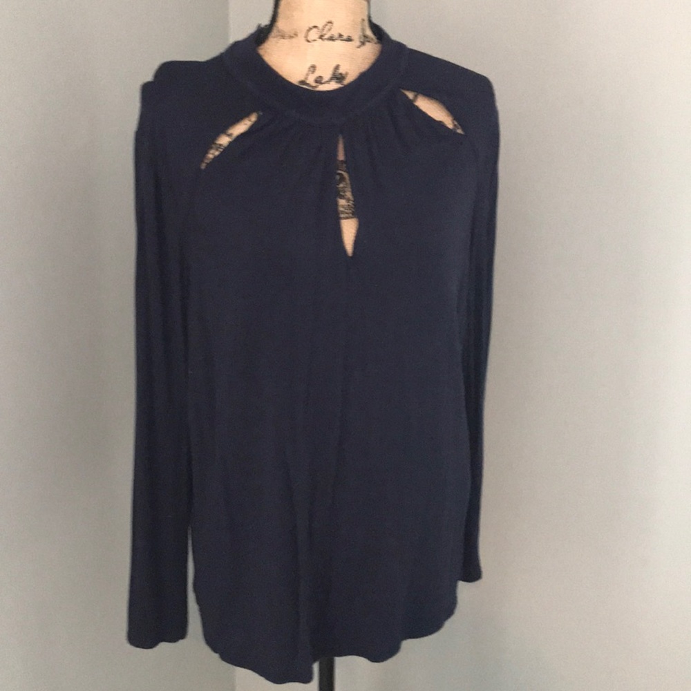 Blue long sleeve shirt